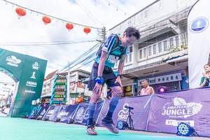 BIB: 809, 5689, 808, 13290, 5439, 2839
                            <button type="button" onclick="openModal(21784727)" class="btn btn-primary btn-sm float-right btn-popup" data-toggle="modal" data-target=".modal-high-quality">
                        <i class="fas fa-shopping-cart"></i> Add to Cart
                    </button>
                                            <button type="button" onclick="isThisMe(21784727, true)" class="btn btn-success btn-sm float-right btn-popup btn-isme hidden" data-toggle="tooltip" data-placement="bottom" title="นี่คือรูปของคุณใช่ไหม คลิกที่นี่เพื่อเอาเข้าอัลบั้ม">
                        <i class="fas fa-plus"></i> Add to album
                    </button>
                    <button type="button" onclick="isThisMe(21784727, false)" class="btn btn-warning btn-sm float-right btn-popup btn-isnotme hidden">
                        <i class="fas fa-ban"></i> Remove from album
                    </button>